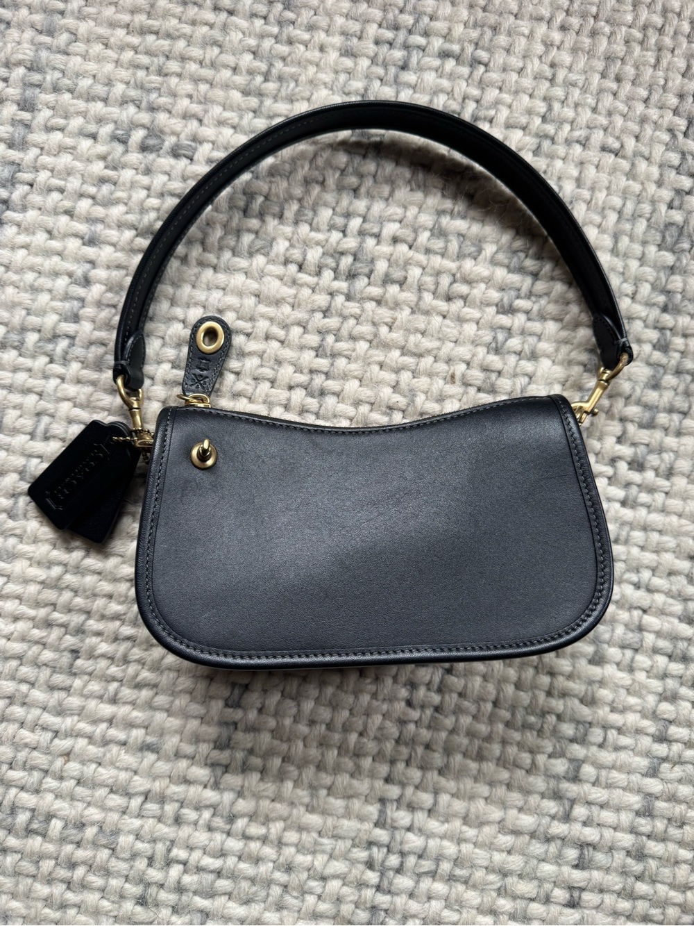 Coach The Swinger 20 Small Black Leather Shoulder Bag - Picture 3 of 8